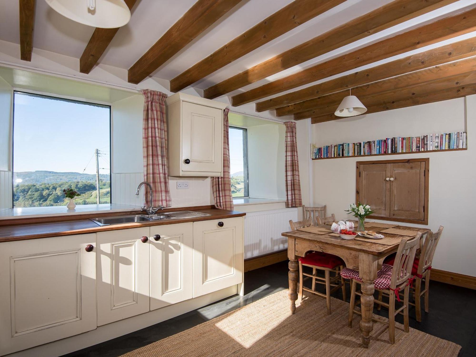 Vila Cefn Bach Capel Garmon Exteriér fotografie
