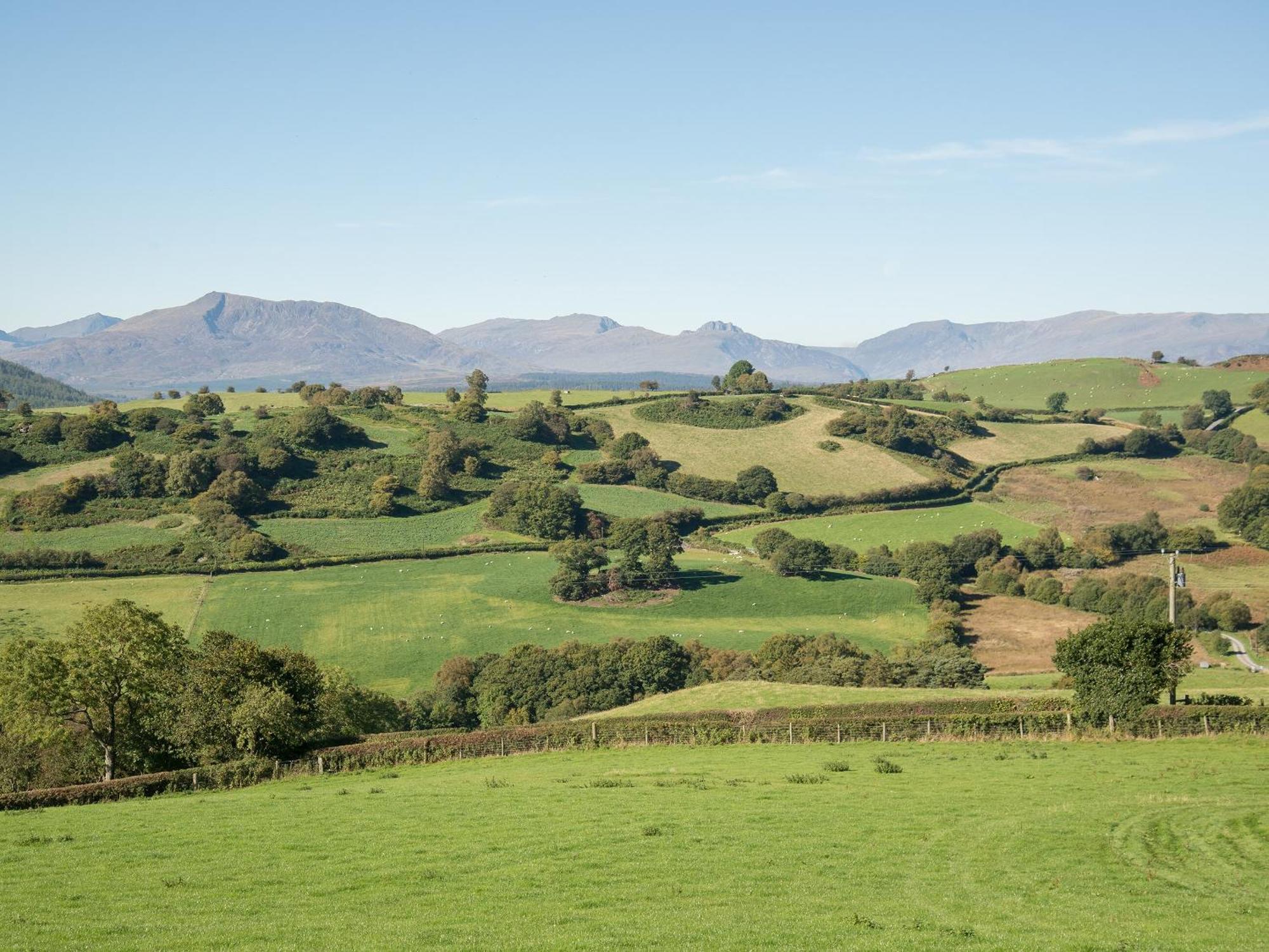 Vila Cefn Bach Capel Garmon Exteriér fotografie